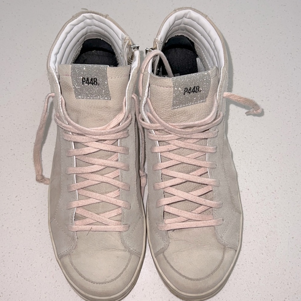 P448 Hightop in Vintage off white.